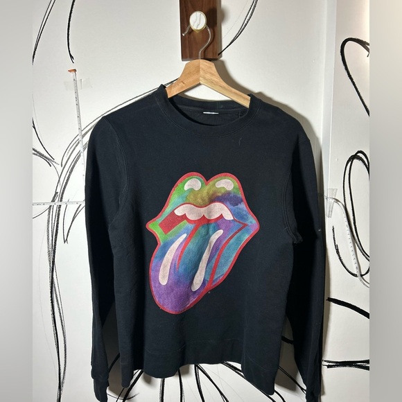 Tops - Rolling Stone Logo Graphic Black Pullover, Rainbow Mouth Graphic, Estimated Size